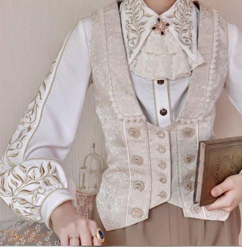 ブラウス 秋冬 | ふんわり刺しゅう - ロリィタ ゴスロリ 和ロリ