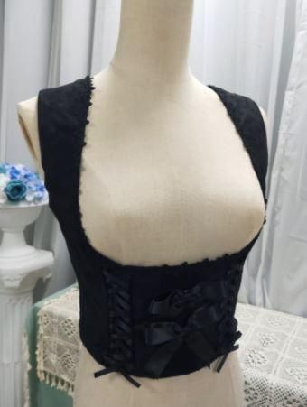 コルセットベスト 通年 レースアップ ベスト レイヤード ゴシック クラシカル Lolita ロリィタ ブラック 無地 大きいサイズ サイズ豊富 リボン おしゃれ 撮影 上品 ゴスロリ ロリータゴスロリ和ロリ専門通販ショップluxury ラグジュアリー 安い価格で可愛いこだわりの