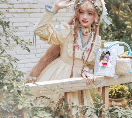 ワンピース クラシック系 ロリィタ 黒ロリ ゴスロリ jsk