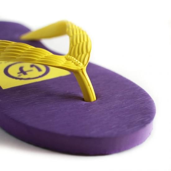 まるげロゴ入り ビーチサンダル(紫×黄)-ビーチサンダルの