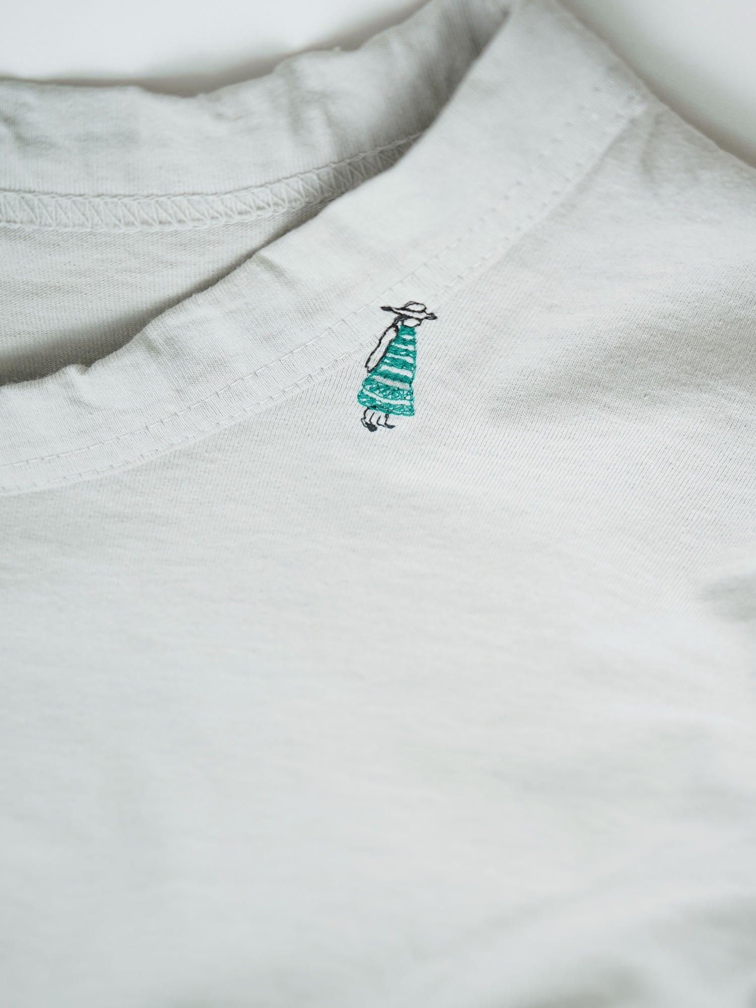 小さいサイズ】ステッチ刺繍デザインTシャツ(カットソー・T