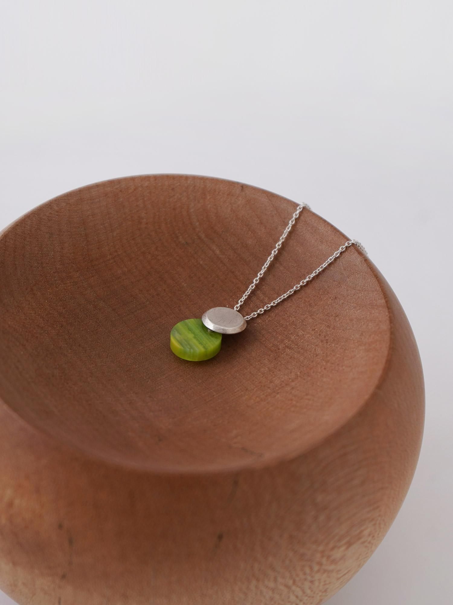 Halos Necklace S（ウグイスメノウ 横縞）