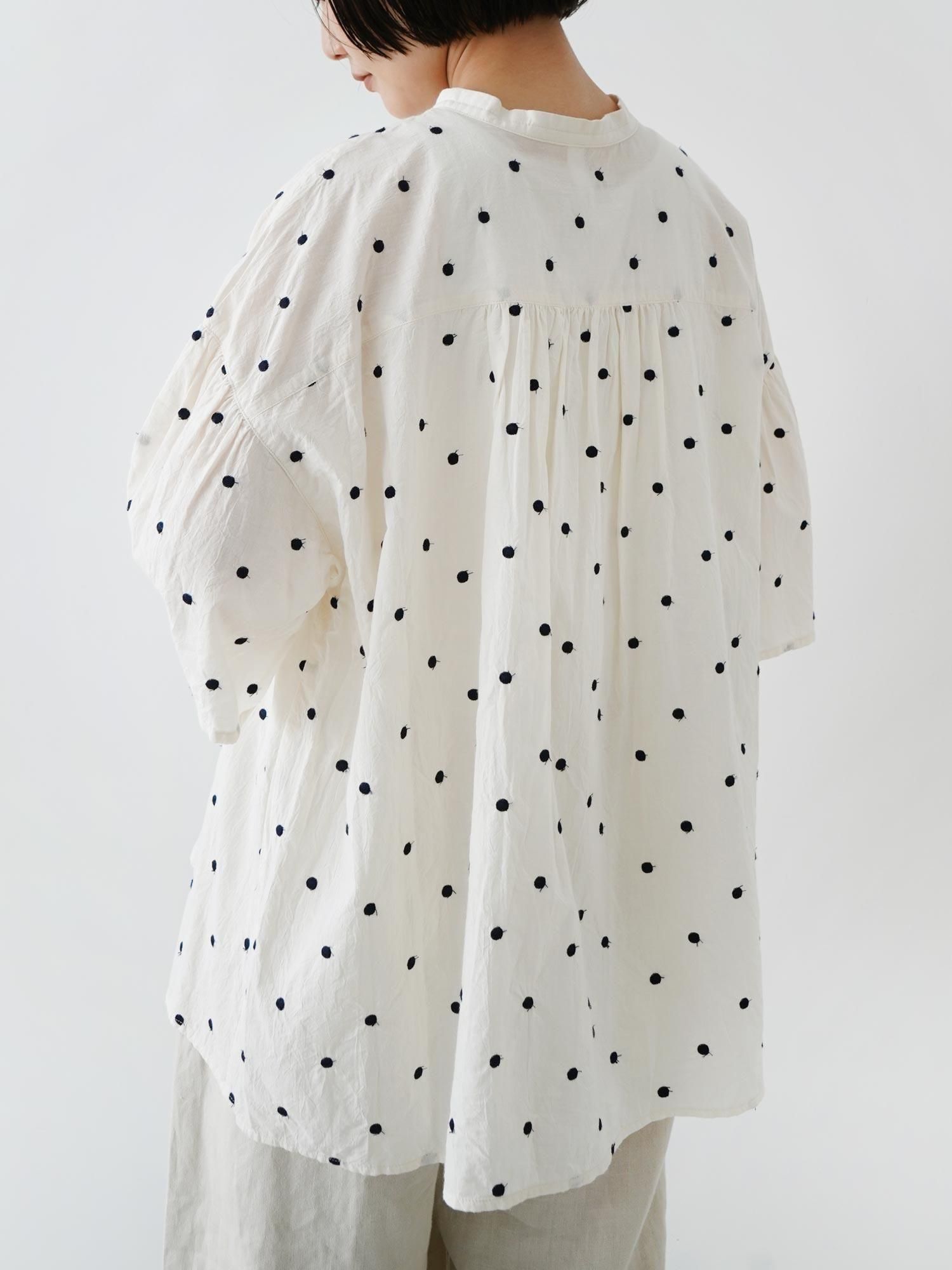 ナチュラルランドリー ドット刺繍ブラウス NATURALLAUNDRY MALK online store 】NATURAL LAUNDRY / ドット刺繍ハーフ