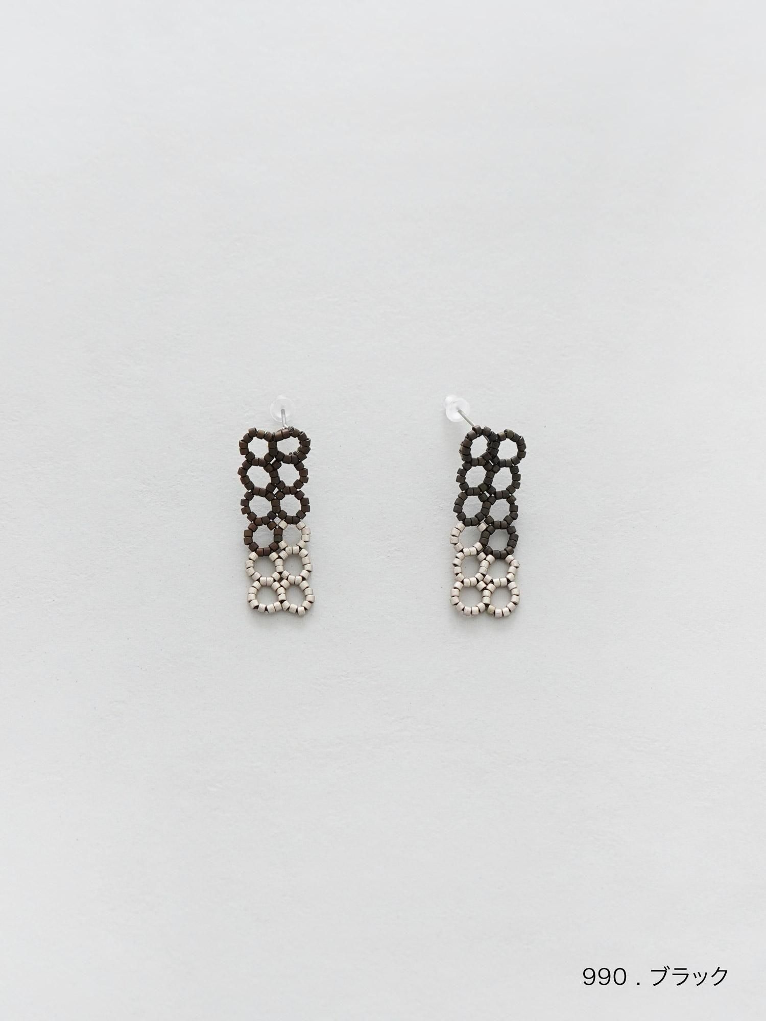 貴重！期間限定値下げ/John galliano2006ＡＷ/ピアス ミロ ピアス Bleu II Gold-Dots-Black ゴールド | hmm, by 東京都