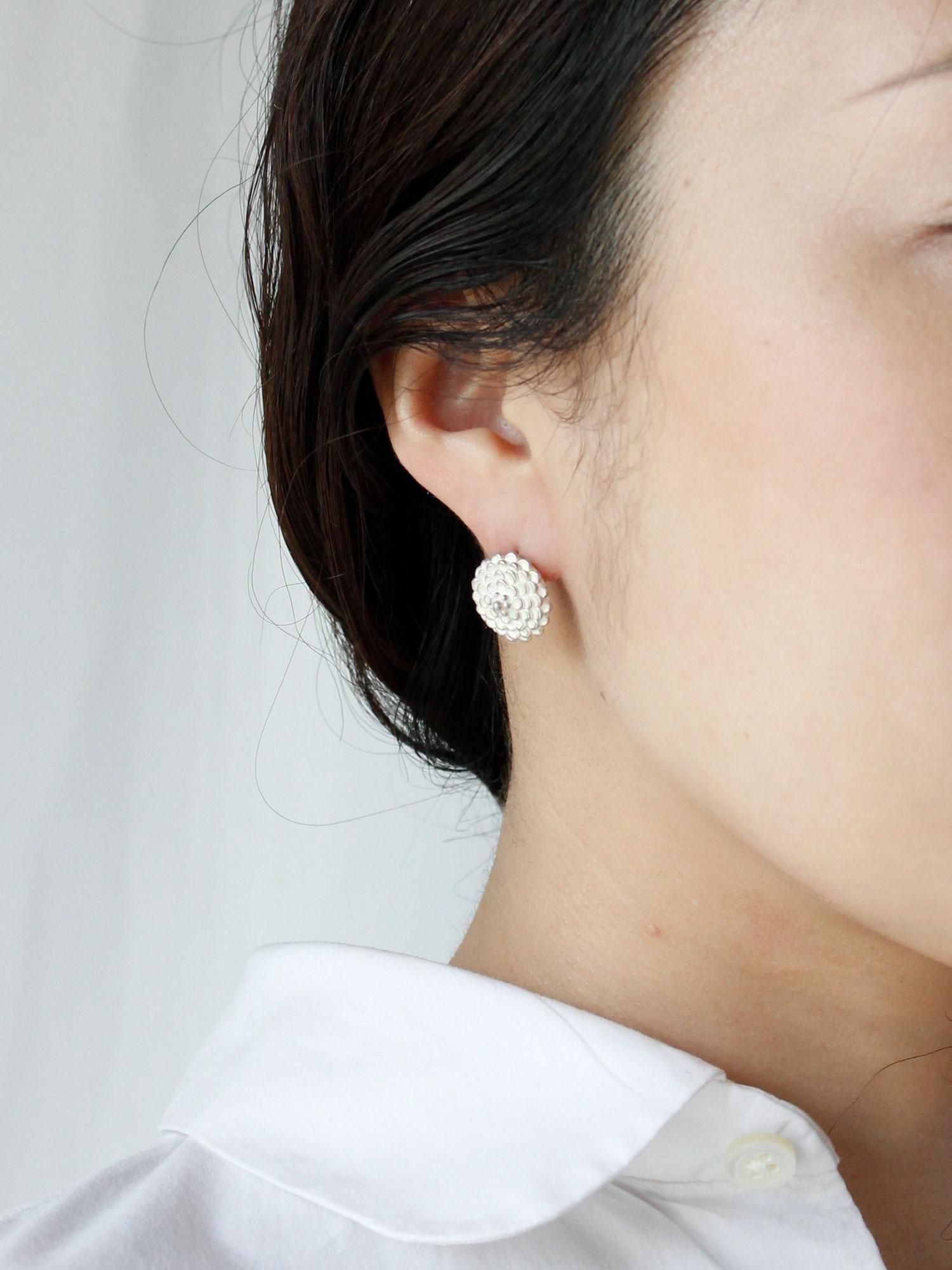 MALK online store 】 鶫 tsugumi 銀小物製作所 / kiku silver pierce