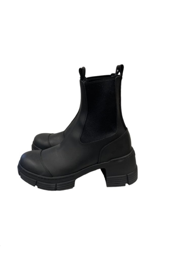 recycled rubber heeled city boot / GANNI