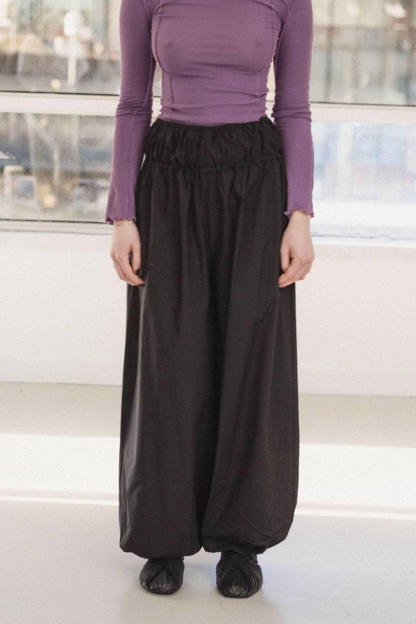 AIR PANTS / baserange