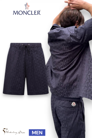 <img class='new_mark_img1' src='https://img.shop-pro.jp/img/new/icons14.gif' style='border:none;display:inline;margin:0px;padding:0px;width:auto;' />【MONCLER】MEN ショートパンツ(DARK BLUE)