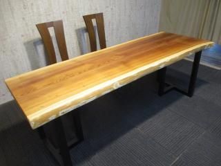 ＃1506■　杉　スギ　テーブル　ローテーブル　ダイニング　座卓　一枚板 天然秋田杉 杉 スギ 天板（205cm） テーブル 一枚板 無垢 板