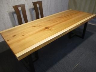 杉（スギ） - 無垢一枚板専門店 イサン工芸