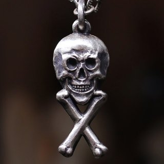 M&W works<BR>skull & bone charm small<BR>silver925
