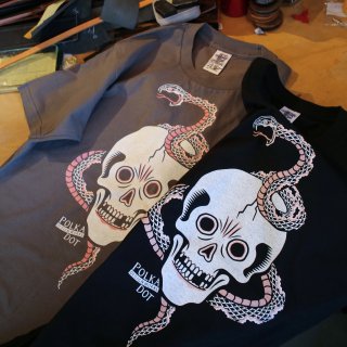 skull & snake Tshirt