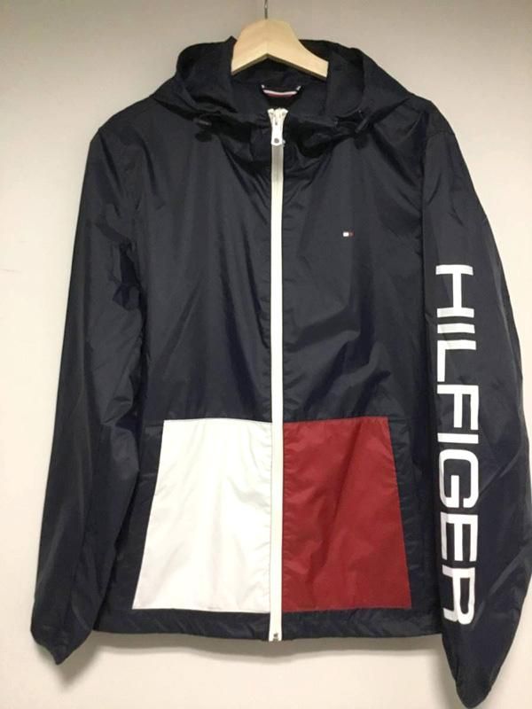 新品 Tommy Hilfiger ナイロンジャケット - 奈良のヴィンテージ