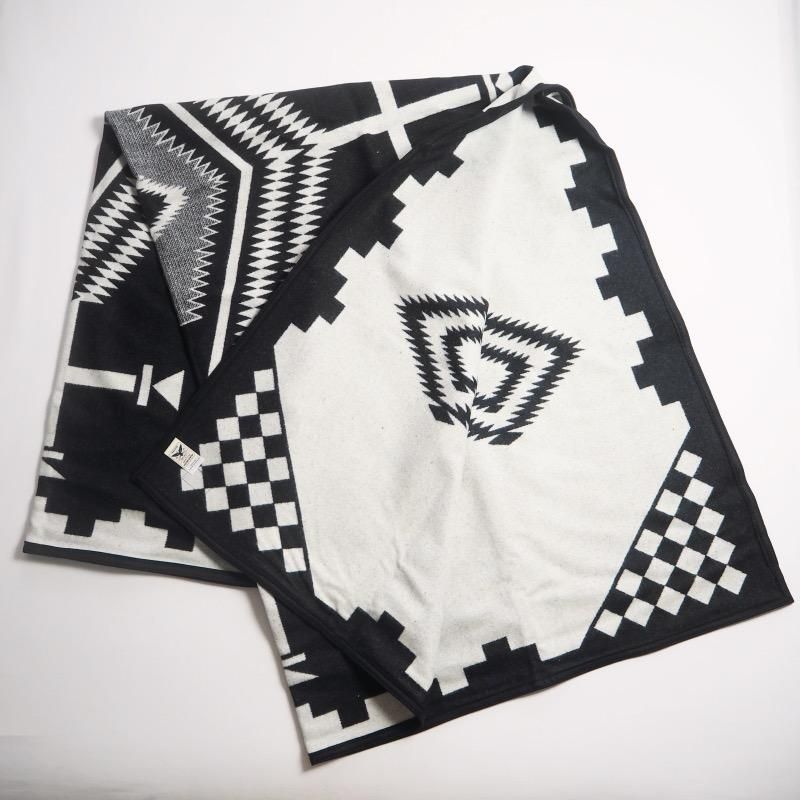 PENDLETON ペンドルトン 大判ブランケット LOS OJOS PENDLETON ペンドルトン 大判ブランケット LOS OJOS