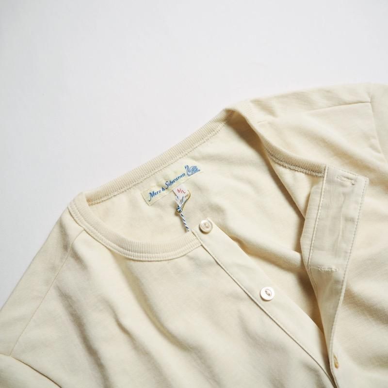 Merz b. Schwanen メルツベーシュヴァーネン ヘンリーネックT Merz b. Schwanen メルツベーシュヴァーネン ヘンリーネックT
