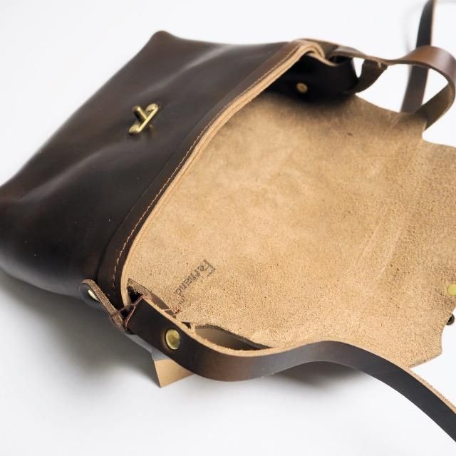 FERNAND LEATHER フェルナンドレザー ショルダーバッグ