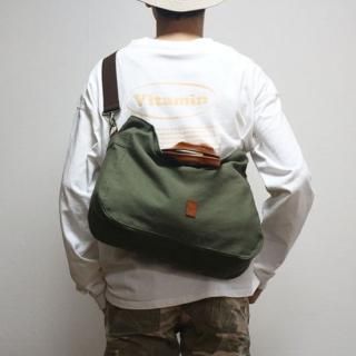 stuff bee-M<img class='new_mark_img2' src='https://img.shop-pro.jp/img/new/icons58.gif' style='border:none;display:inline;margin:0px;padding:0px;width:auto;' />