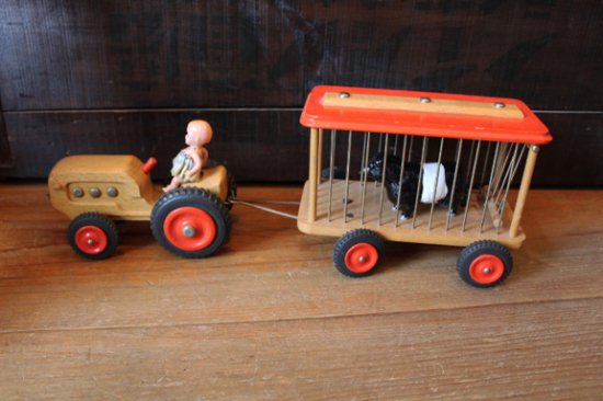木製貨物車のおもちゃa（2個set）