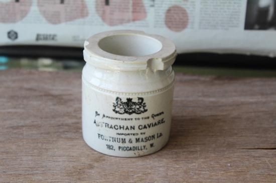 イギリス アンティーク ストーンウェア 重厚感ある キャビア