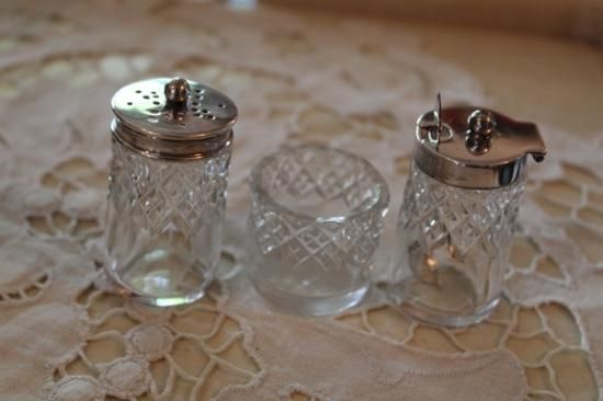 英国アンティークのティーセット用品 – SILVER-LUG