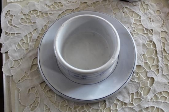 アンティーク サキソニー柄 ホーロー バターディッシュ