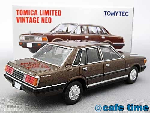 セドリック200E GL LV-N 1/64 日産セドリック 200E GL 覆面パトカー | ホビー