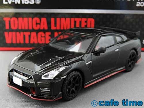 トミカ リミテッド ヴィンテージ 153 GT-R ニスモ 2017 モデル 黒