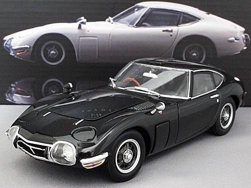 エブロ　トヨタ2000GT （ダイキャストモデル）1／24