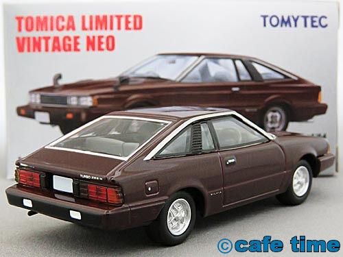 トミカリミテッドヴィンテージ ネオ 1/64 LV-N313b 日産シルビア