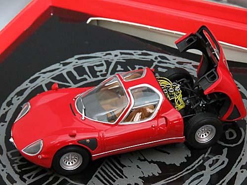 ミニチャンプス 1/43 アルファロメオ ティーポ33ストラダーレ