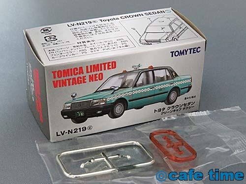 トミカリミテッドヴィンテージNEO LV-N219c トヨタ クラウン