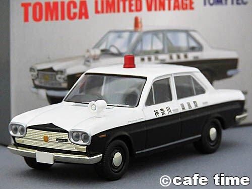 トミカリミテッドヴィンテージ LV-117a 日産セドリック パトロールカー
