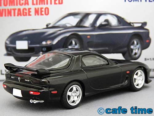 トミカリミテッドヴィンテージNEO LV-N267c マツダRX-7(FD3S