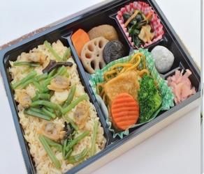 䤫