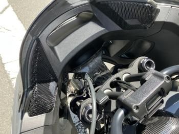 ドライカーボン フロントカウルステー ローライダーST(FXLRST