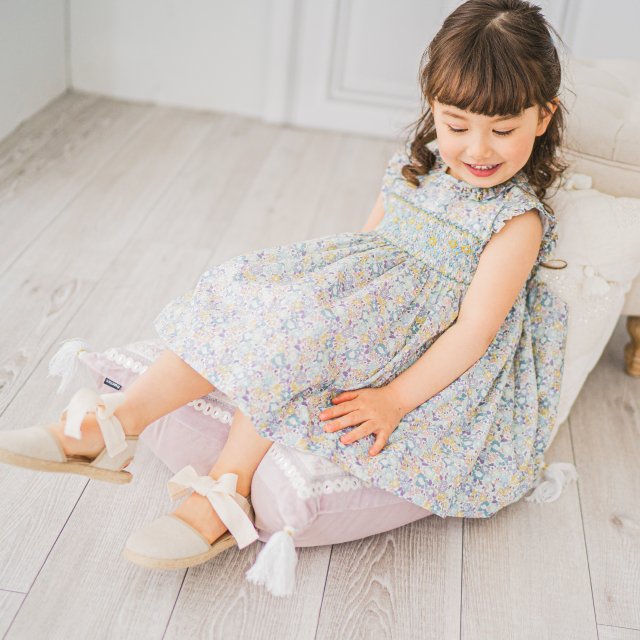 <img class='new_mark_img1' src='https://img.shop-pro.jp/img/new/icons1.gif' style='border:none;display:inline;margin:0px;padding:0px;width:auto;' />Amaia Kids - SALOME dress (Liberty Michelle)