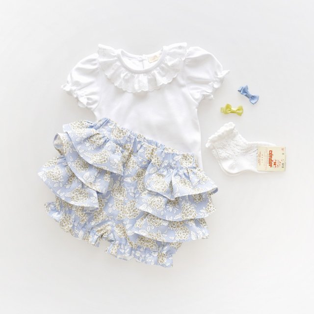 <img class='new_mark_img1' src='https://img.shop-pro.jp/img/new/icons1.gif' style='border:none;display:inline;margin:0px;padding:0px;width:auto;' />Laivicar / baby lai - Hydrangea body and bloomer set