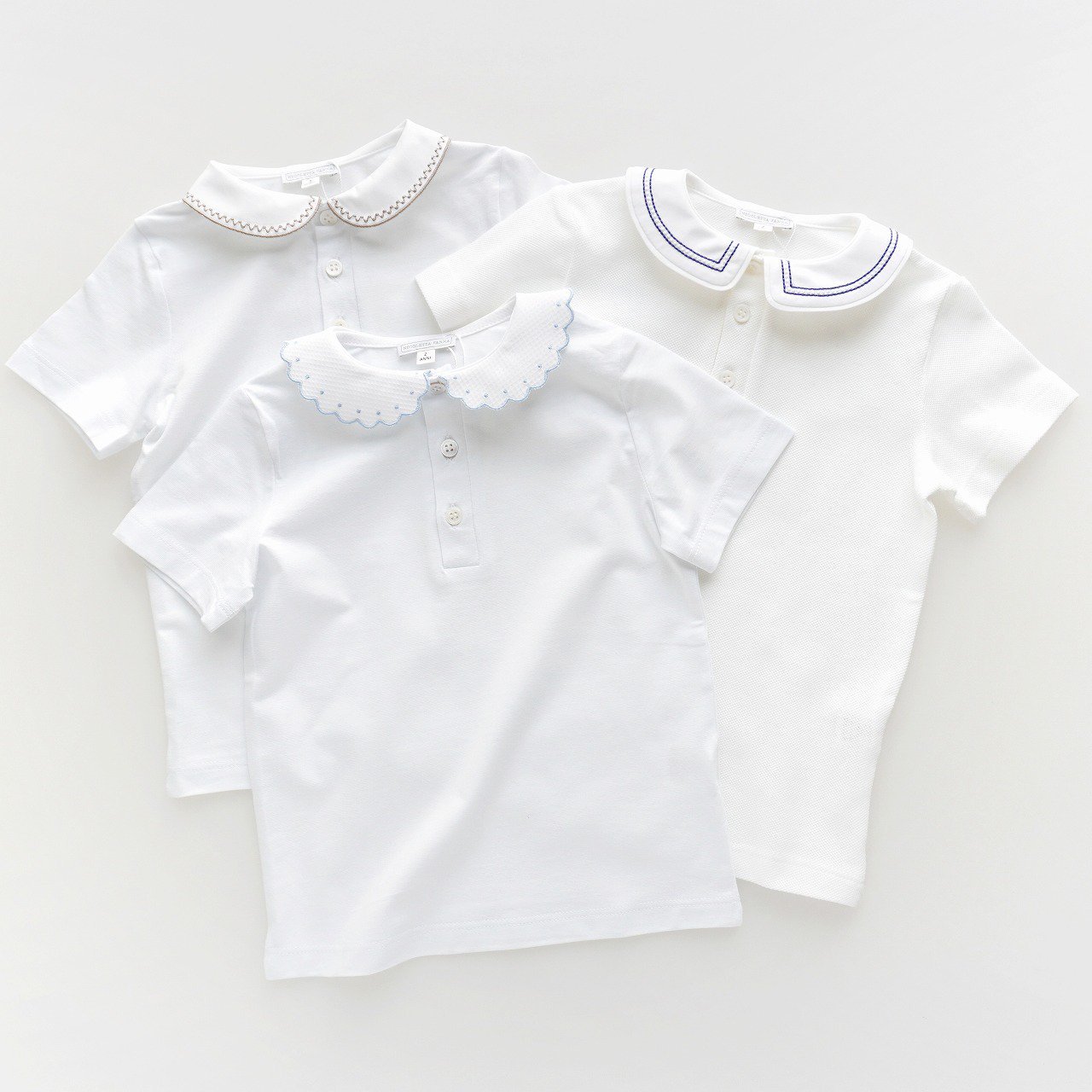 <img class='new_mark_img1' src='https://img.shop-pro.jp/img/new/icons1.gif' style='border:none;display:inline;margin:0px;padding:0px;width:auto;' />Nicoletta Fanna - Embroidery boy's tops (Dots/ Greige/ Navy)