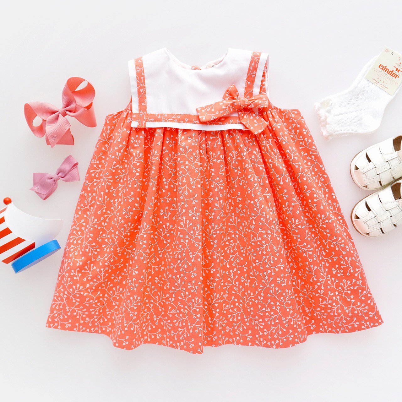 <img class='new_mark_img1' src='https://img.shop-pro.jp/img/new/icons1.gif' style='border:none;display:inline;margin:0px;padding:0px;width:auto;' />Pi & Pa - Coral Sailor dress