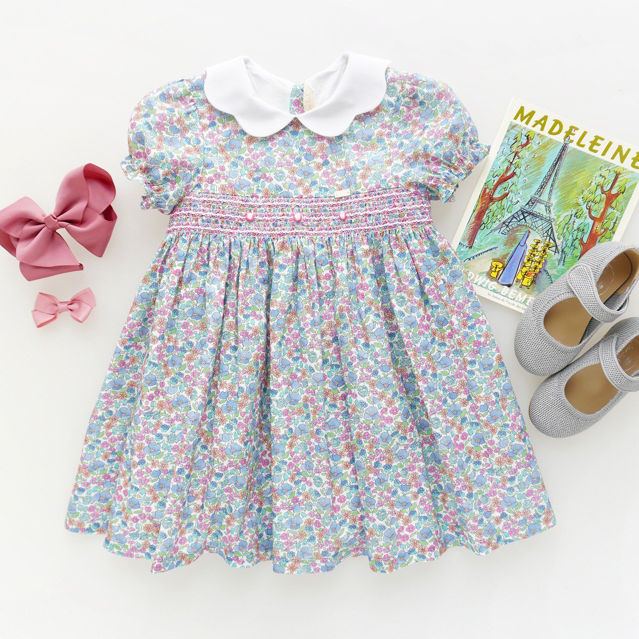 <img class='new_mark_img1' src='https://img.shop-pro.jp/img/new/icons1.gif' style='border:none;display:inline;margin:0px;padding:0px;width:auto;' />Laivicar / baby Lai - Scallop smocked dress