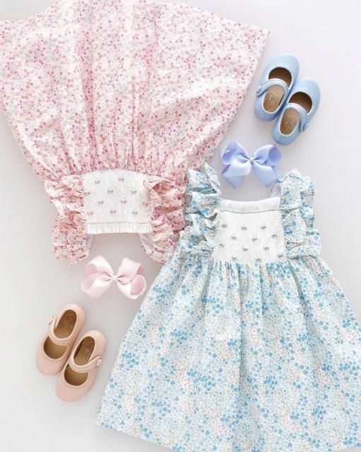 <img class='new_mark_img1' src='https://img.shop-pro.jp/img/new/icons1.gif' style='border:none;display:inline;margin:0px;padding:0px;width:auto;' />Alejandra smocked bishop (2 colors)