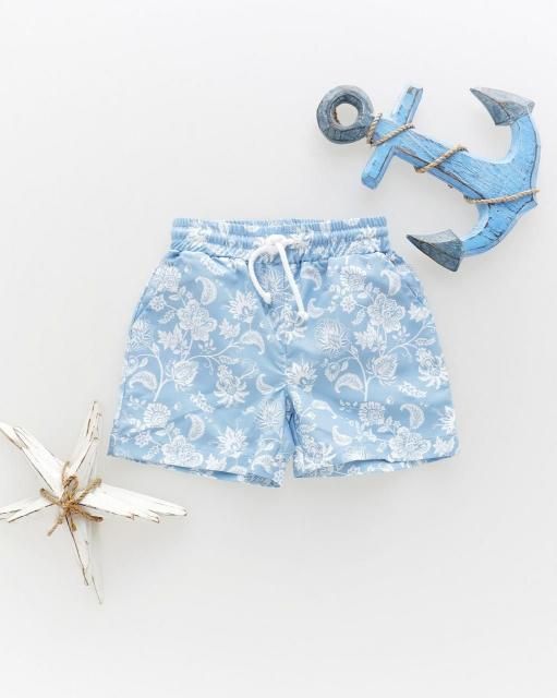 <img class='new_mark_img1' src='https://img.shop-pro.jp/img/new/icons1.gif' style='border:none;display:inline;margin:0px;padding:0px;width:auto;' />Flower paisley swim shorts