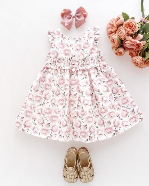 <img class='new_mark_img1' src='https://img.shop-pro.jp/img/new/icons1.gif' style='border:none;display:inline;margin:0px;padding:0px;width:auto;' />Rosa rosa girl dress