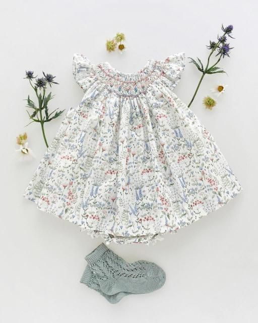 <img class='new_mark_img1' src='https://img.shop-pro.jp/img/new/icons1.gif' style='border:none;display:inline;margin:0px;padding:0px;width:auto;' />Giardina bishop dress