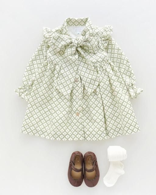 <img class='new_mark_img1' src='https://img.shop-pro.jp/img/new/icons1.gif' style='border:none;display:inline;margin:0px;padding:0px;width:auto;' />Saxifraga dress(Ivy diamant)