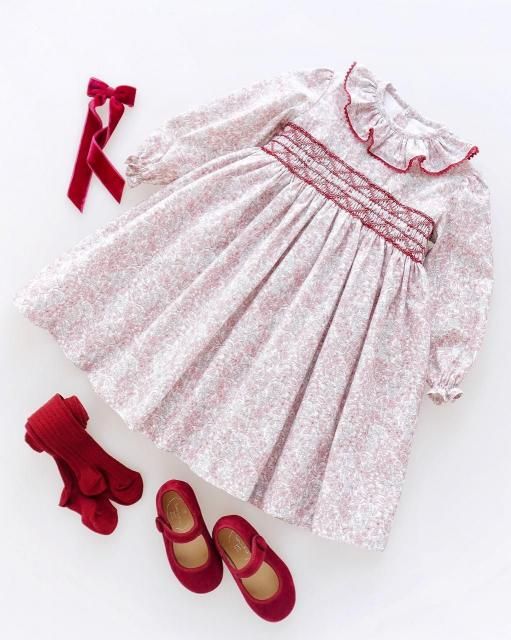 <img class='new_mark_img1' src='https://img.shop-pro.jp/img/new/icons1.gif' style='border:none;display:inline;margin:0px;padding:0px;width:auto;' />Kate dress (Red floral)