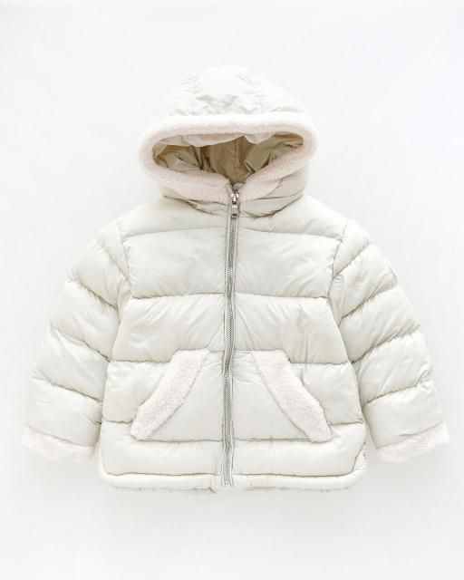 <img class='new_mark_img1' src='https://img.shop-pro.jp/img/new/icons1.gif' style='border:none;display:inline;margin:0px;padding:0px;width:auto;' />Cardiff puff jacket coat (Ivory)