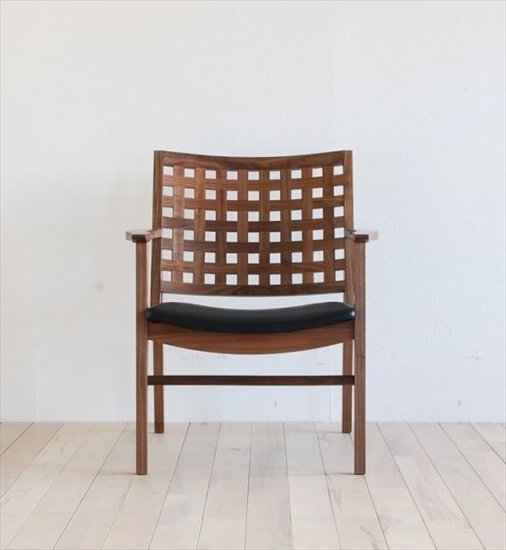 高山ウッドワークス W622 LD chair lattice／ウォールナット - KANEKA（カネカ家具）｜京都の家具・インテリアショップ