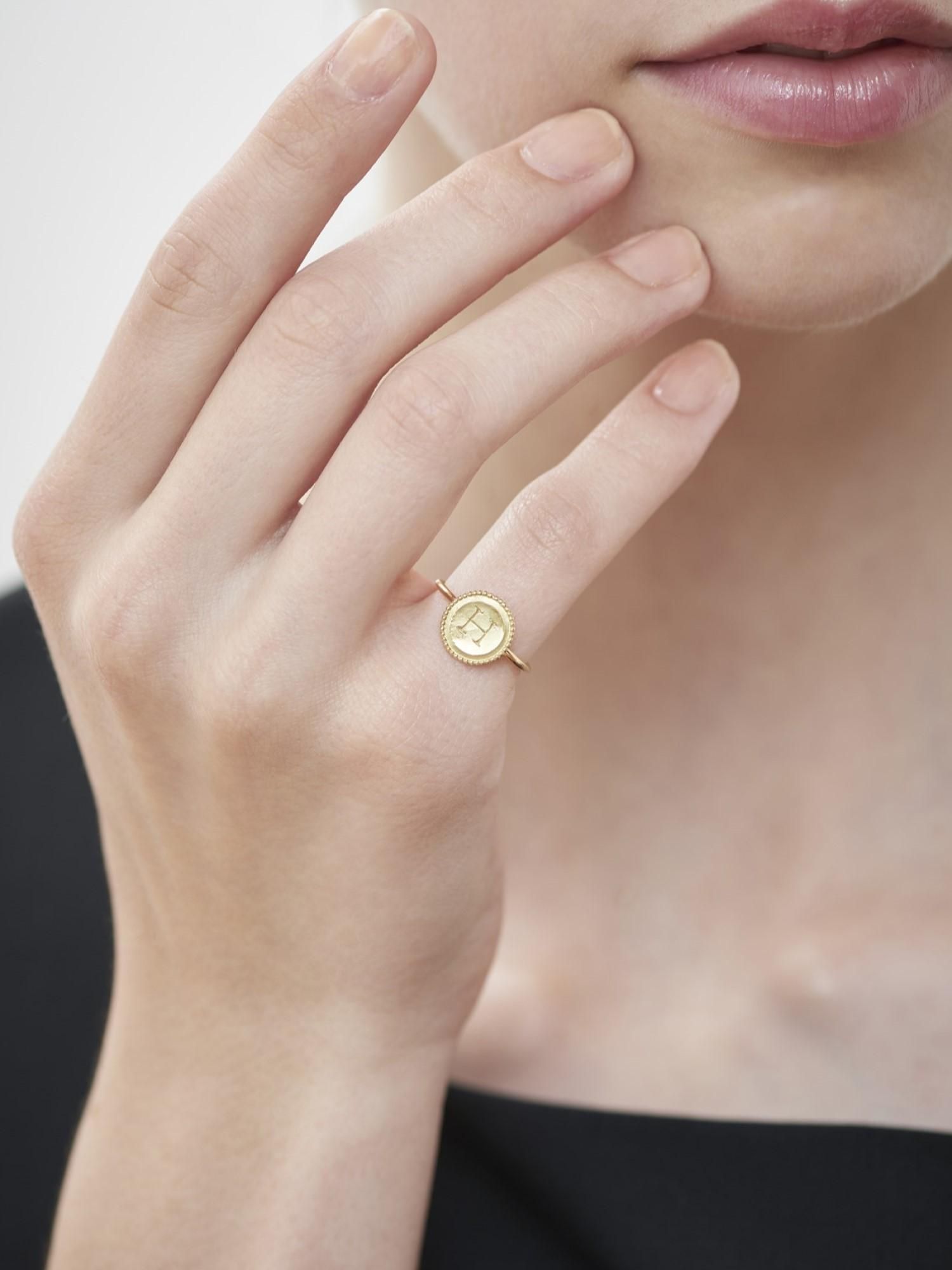 2025年新作アイテムが続々登場 HELIOS / Initial coin ring - GIGI Jewelry アクセサリー