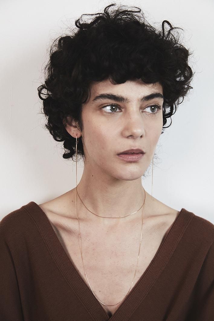 SOPHISTICATED VINTAGE / Gold line necklace / 1200mm - GIGI SOPHISTICATED VINTAGE / Gold line necklace / 1200mm - GIGI